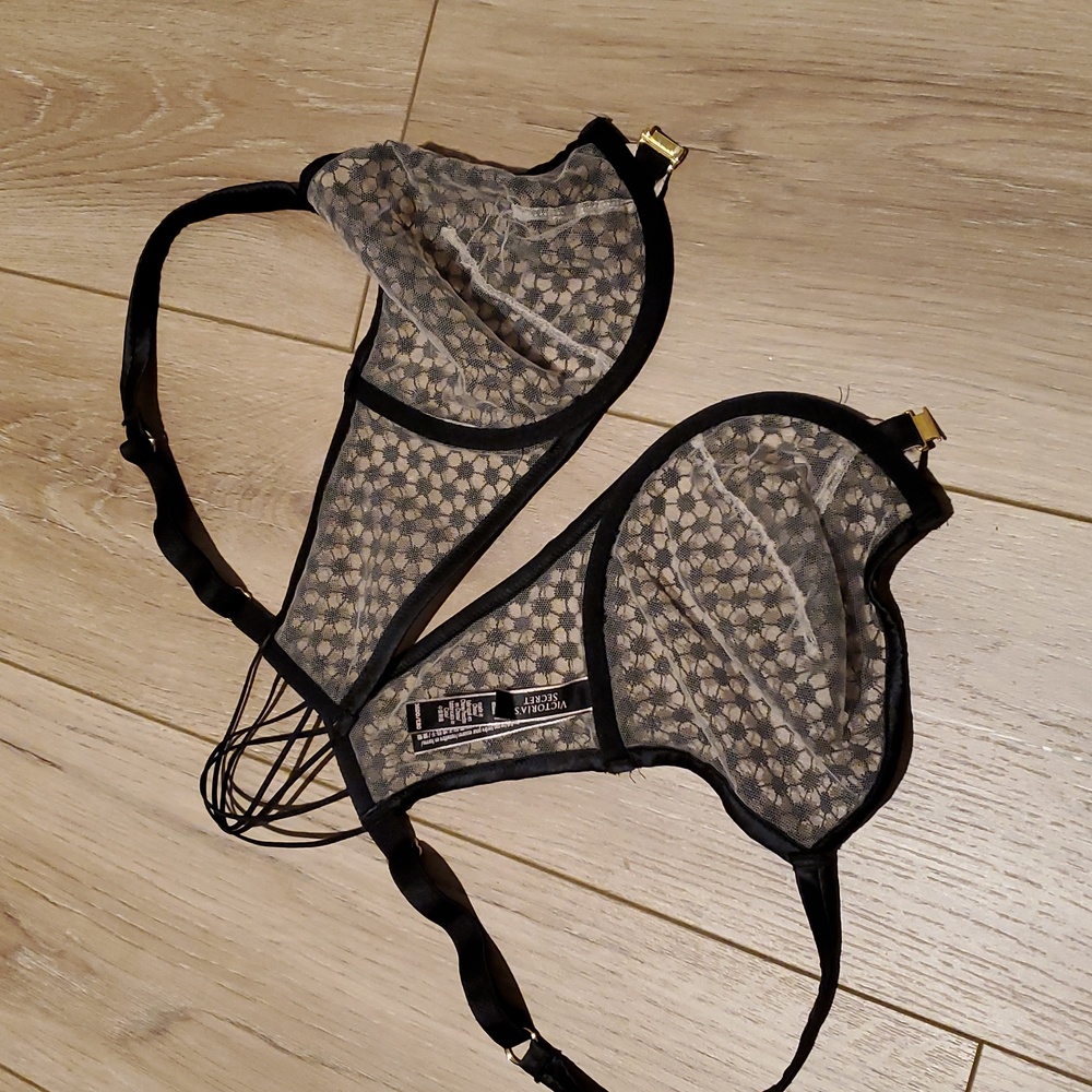 VS Very Sexy Mesh Starburst Unlined Demi Bra 36DD - Picture 10 of 12